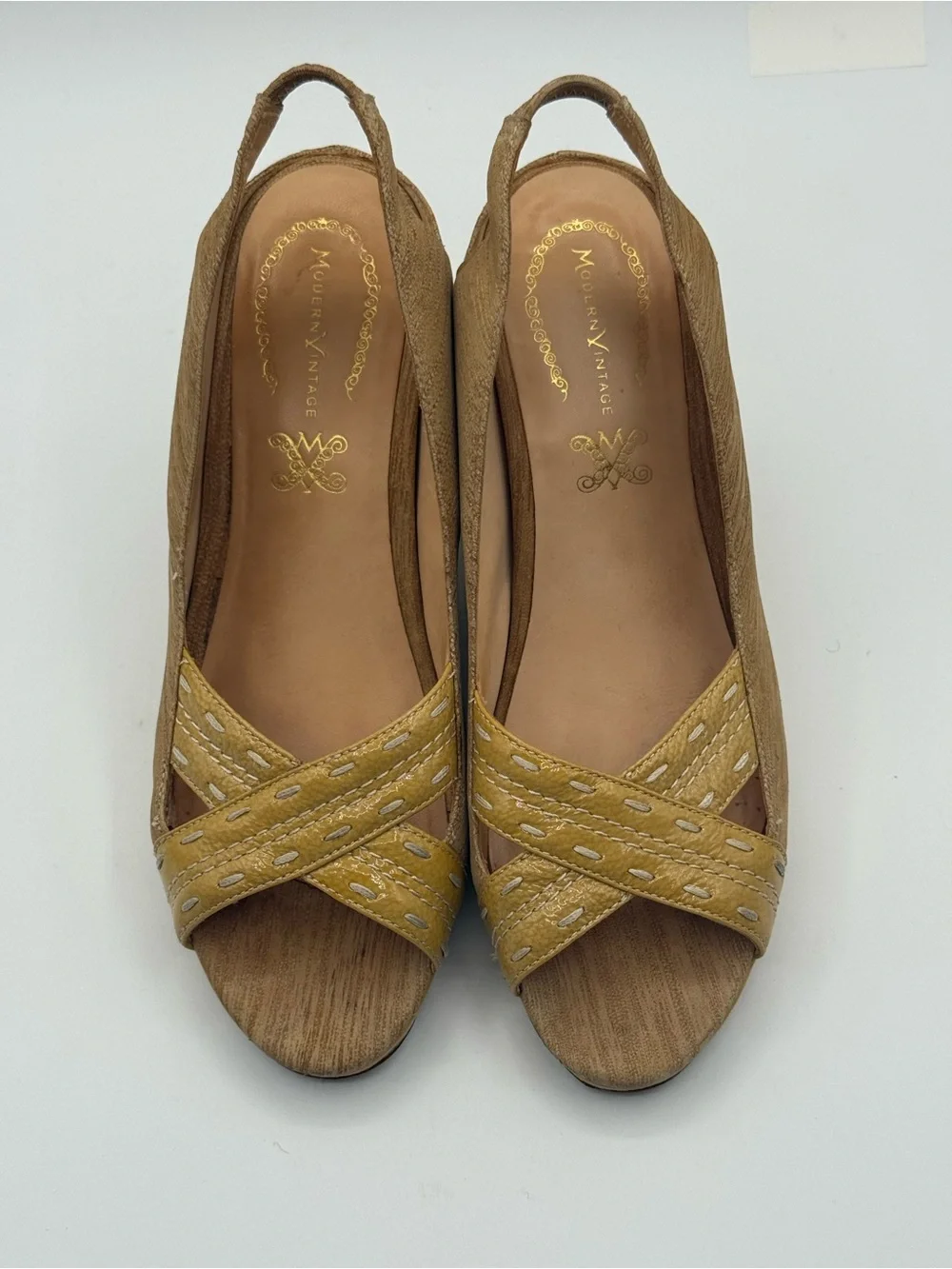 RARE MODERN VINTAGE Diva Sand Rockabilly Pinup Wedge Platform Heels Size 38